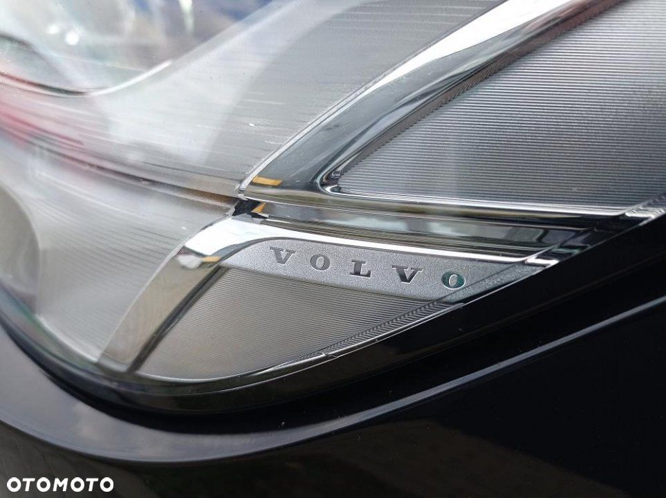 Volvo V90 Cross Country - 9