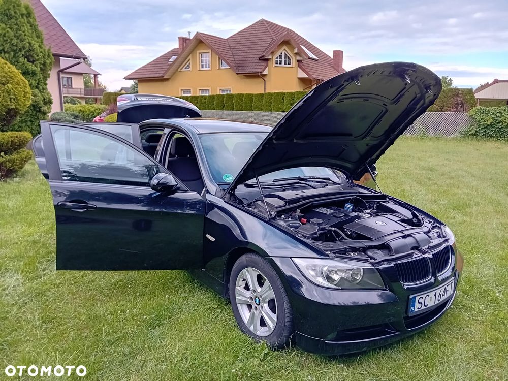 BMW Seria 3 318i Edition Exclusive - 20