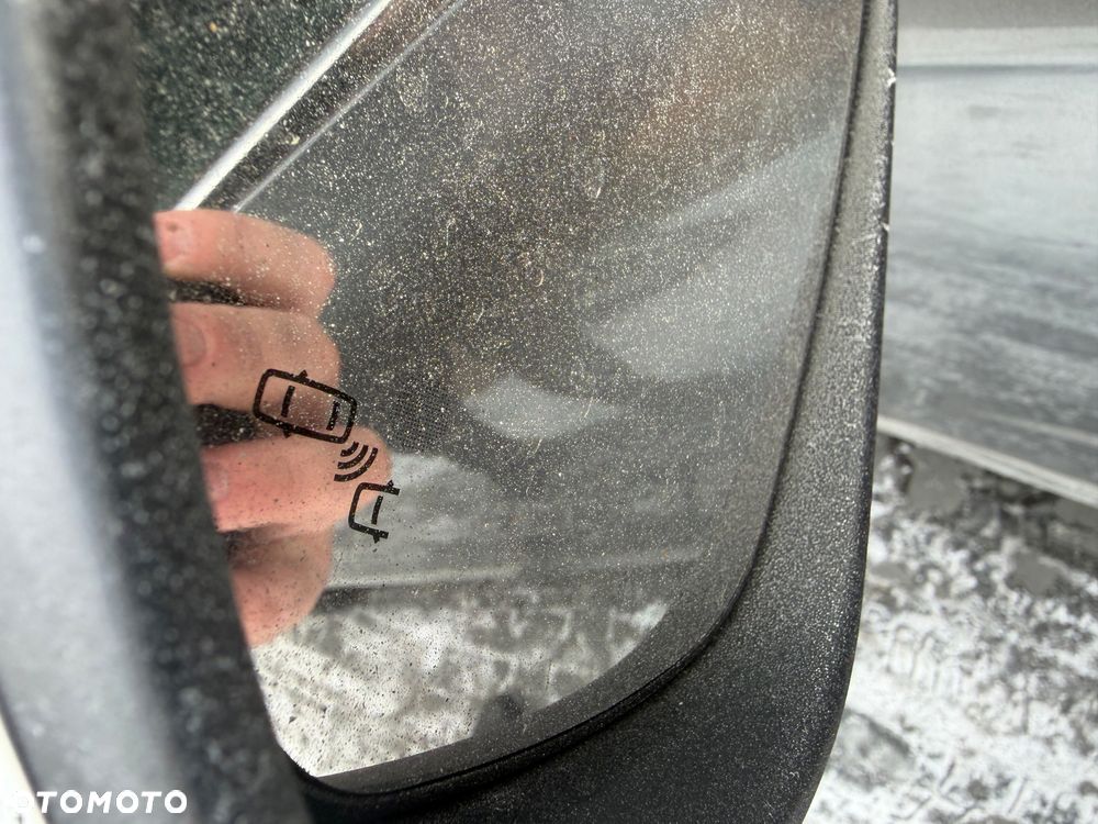 Renault Clio 1.0 TCe Techno - 9