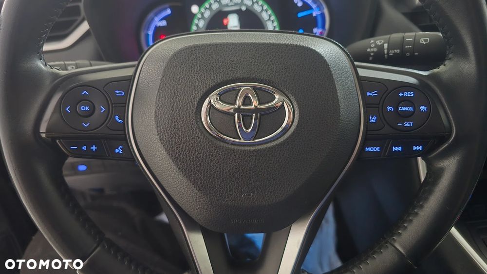 Toyota RAV4 - 9