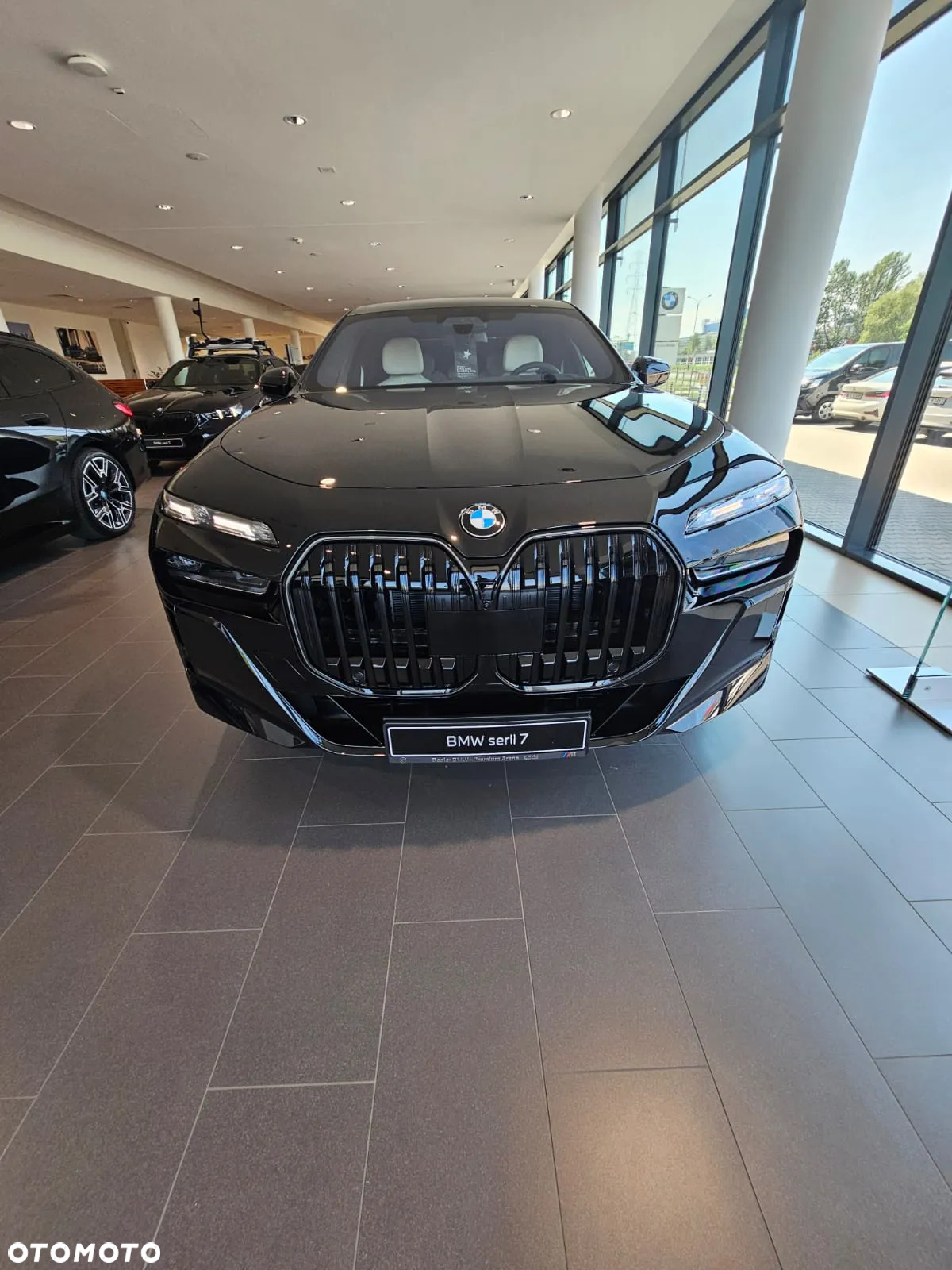 BMW Seria 7 - 33