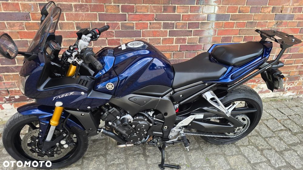 Yamaha FZ - 16