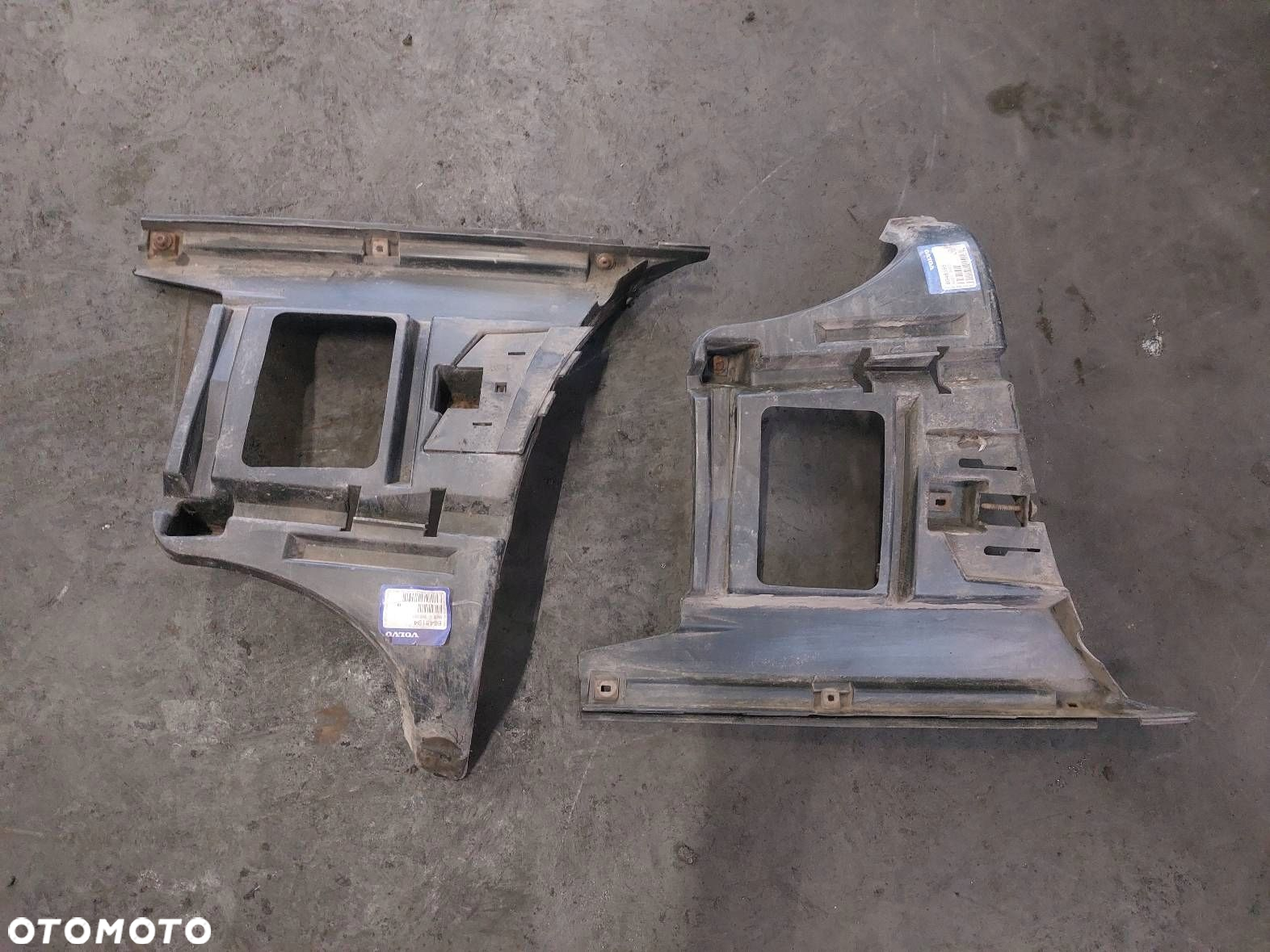KOMPLETNY TYŁ LAMPY TYŁ KLAPA BAGAŻNIKA VOLVO V70 II - 11