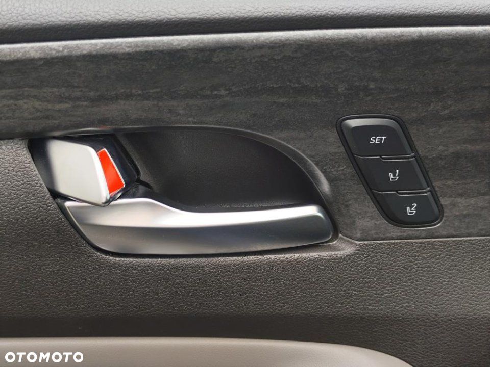 Hyundai Santa Fe - 30