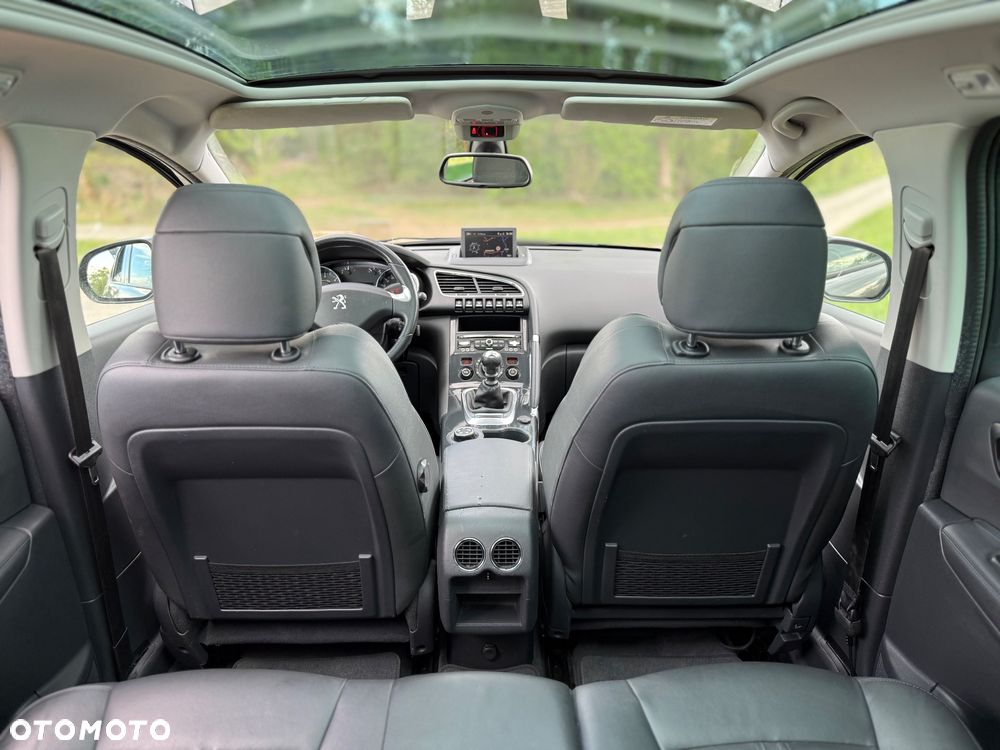 Peugeot 3008 HDi 115 Allure - 23