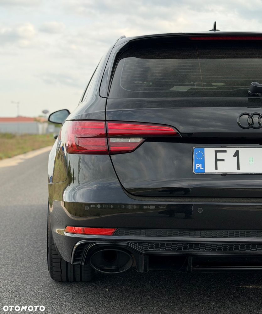 Audi A4 Avant 40 TFSI sport - 31