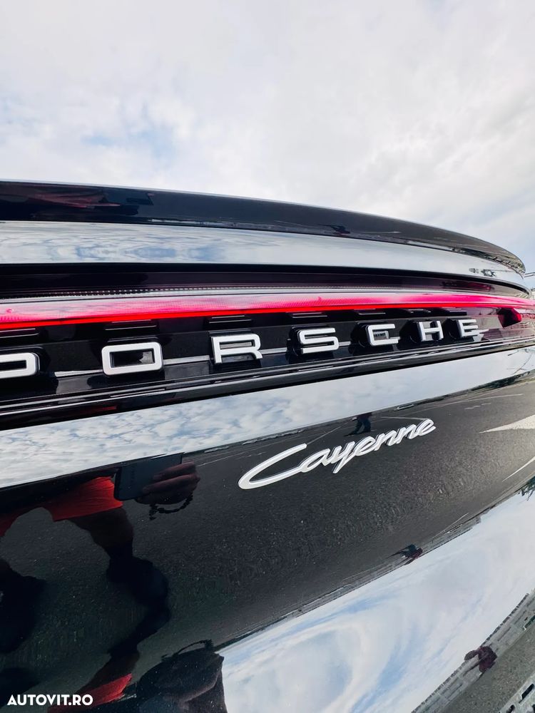 Porsche Cayenne Coupe Black Edition - 4