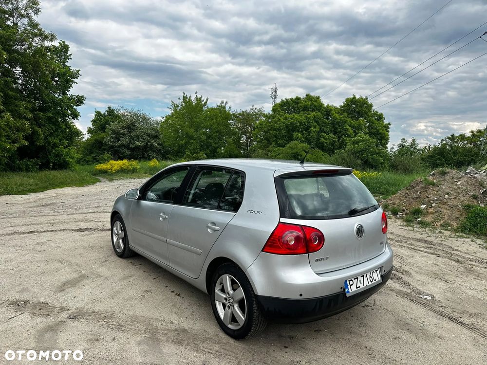 Volkswagen Golf 1.4 TSI GT Sport - 4