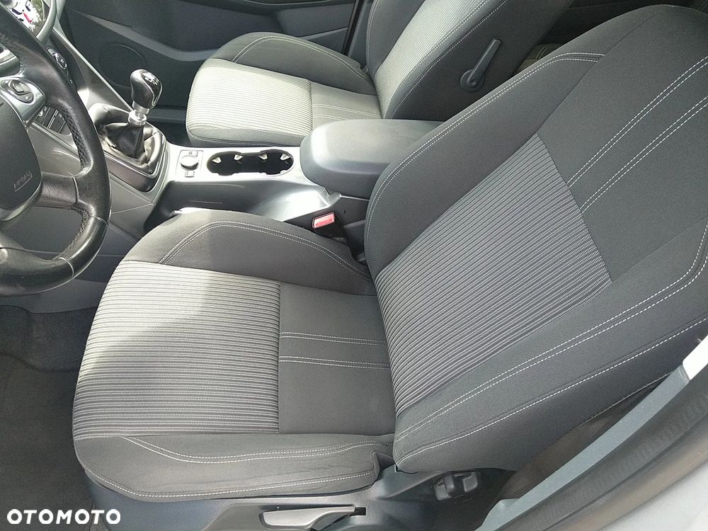 Ford C-MAX - 12