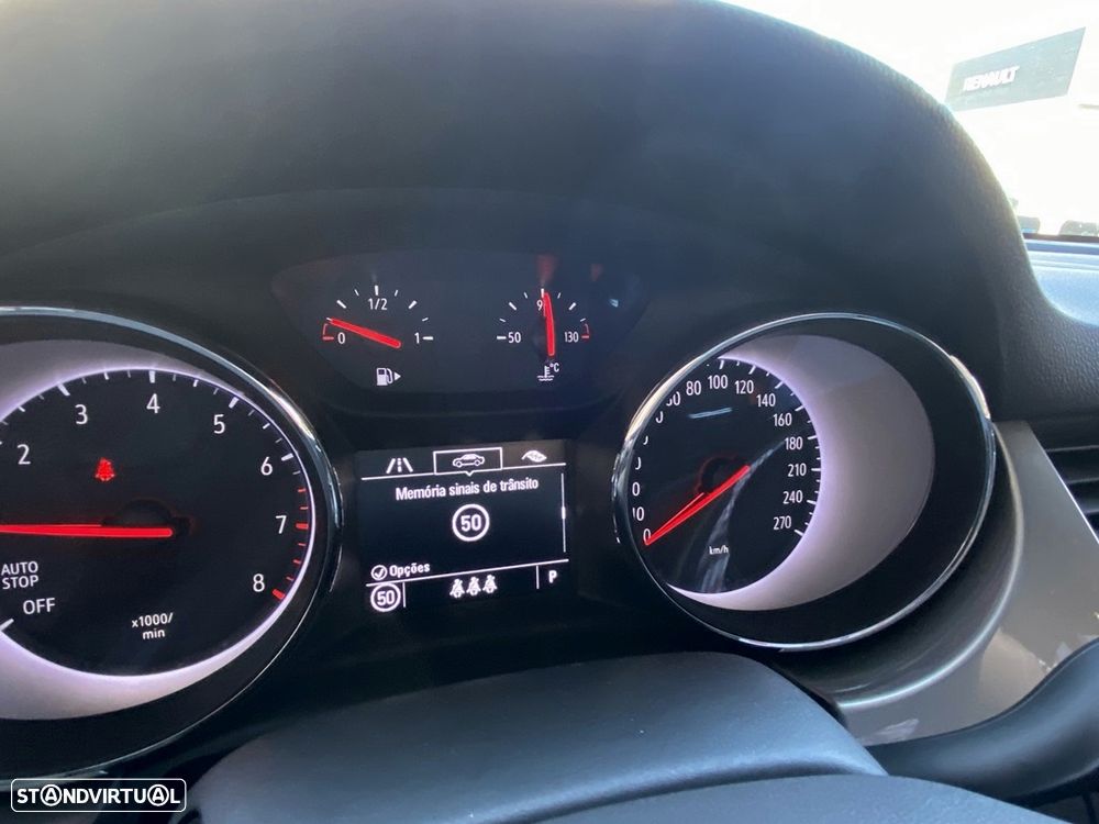 Opel Astra Sports Tourer 1.4 T GS Line CVT S/S - 33