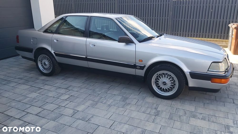 Audi V8 4.2 - 4