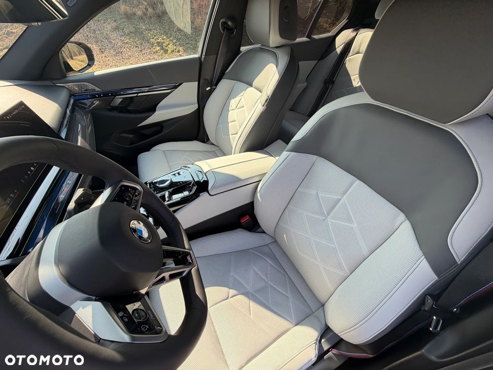 BMW Seria 5 540d xDrive mHEV M Sport - 22