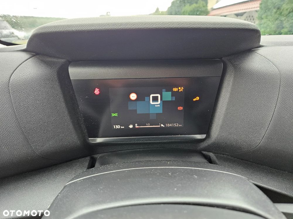 Citroën C4 BlueHDi 110 Stop&Start FEEL - 15