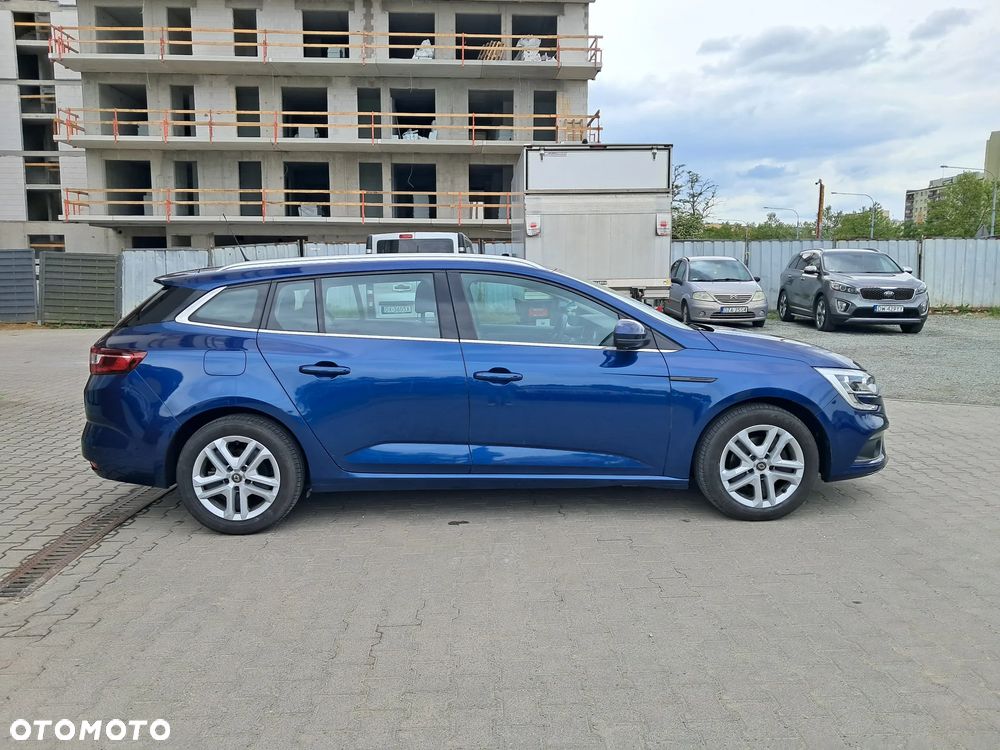 Renault Megane 1.5 Blue dCi Zen - 6