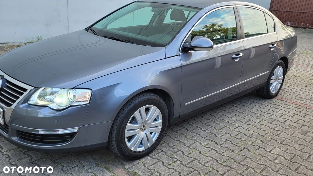 Volkswagen Passat - 5