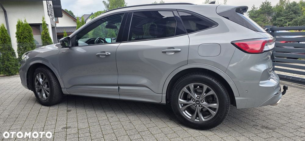Ford Kuga 1.5 EcoBoost FWD ST-Line - 9