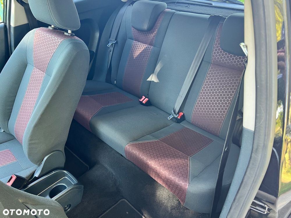Ford Fiesta 1.4 Titanium - 11