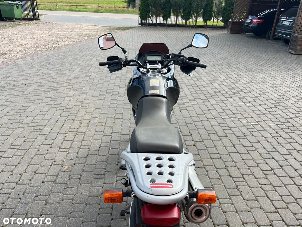 Suzuki Inny - 15