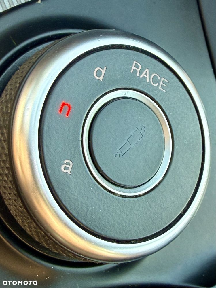 Alfa Romeo Giulia 2.0 Turbo Veloce Q4 - 10