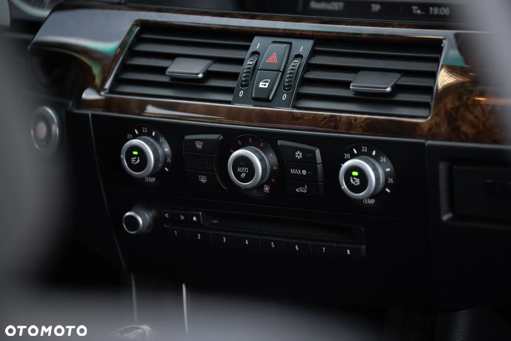 BMW Seria 5 530d Edition Lifestyle - 8
