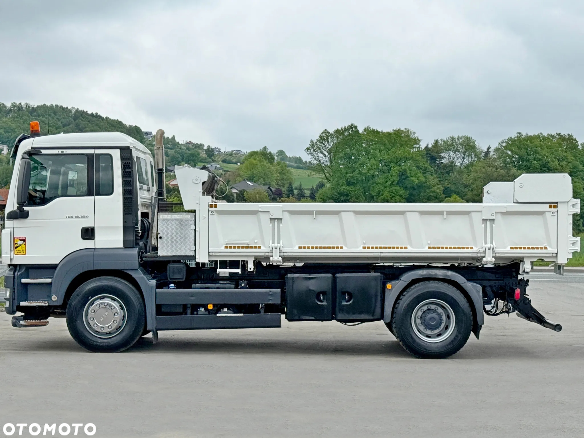 MAN TGS 18.320 * WYWROTKA 4,95 m + BORDMATIC * STAN BDB - 7