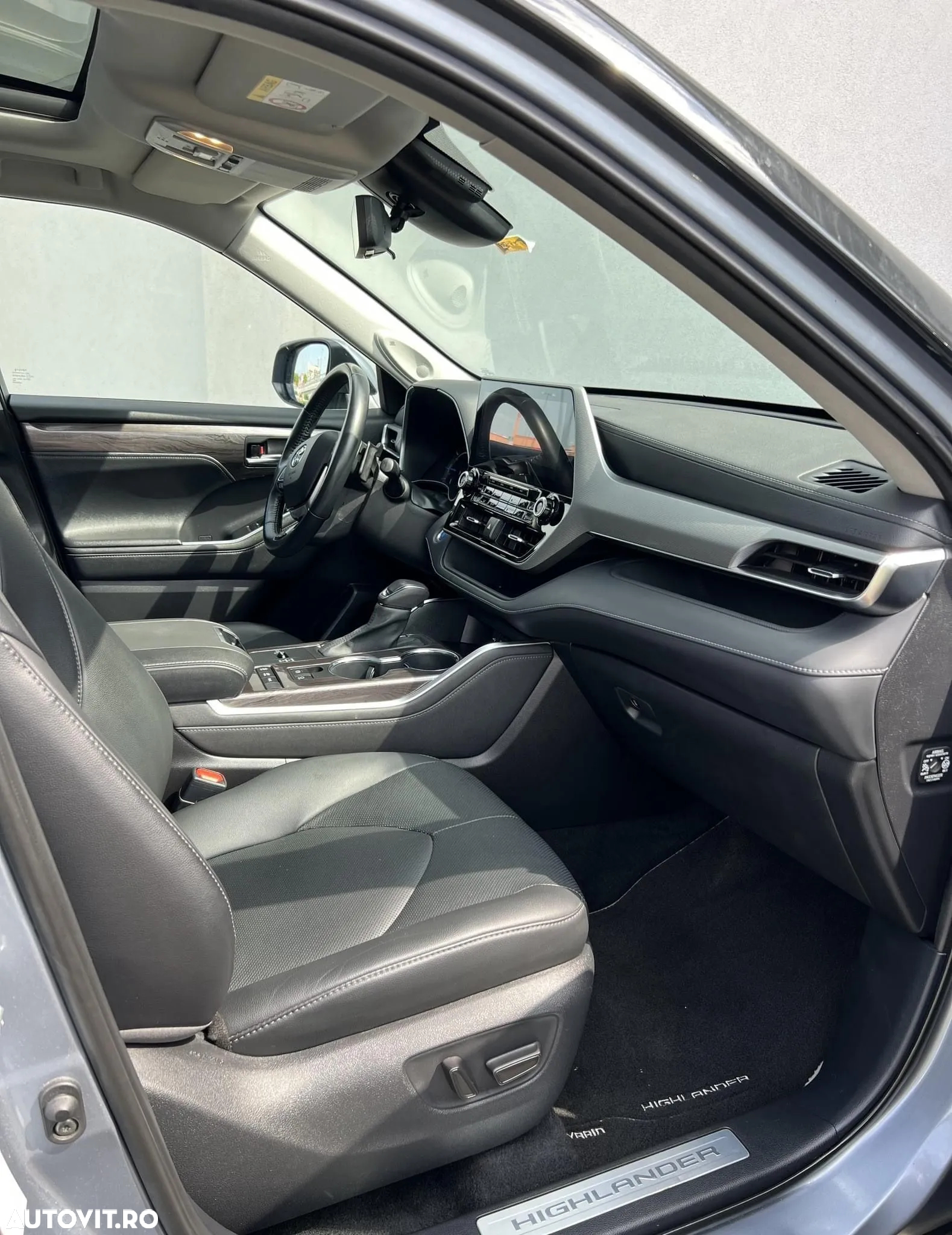Toyota Highlander 2.5 L Hybrid Dynamic Force 248CP Dynamic Pearly - 13