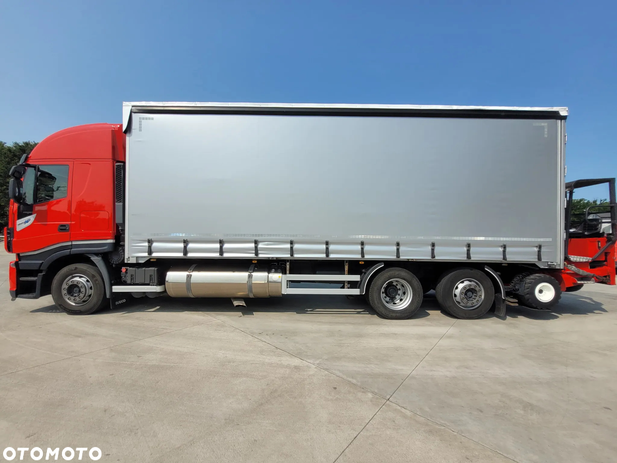 Iveco STRALIS NP 460 LNG / RETARDER / PODNOSZONA OŚ - 7