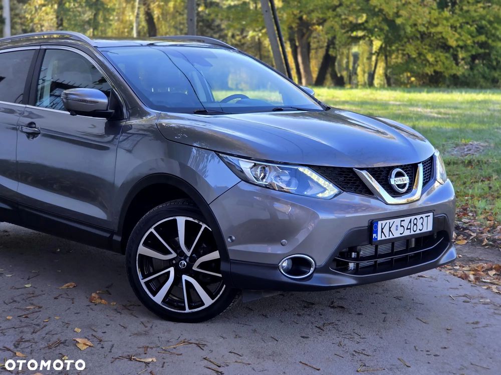 Nissan Qashqai 1.6 dCi TEKNA+ - 23