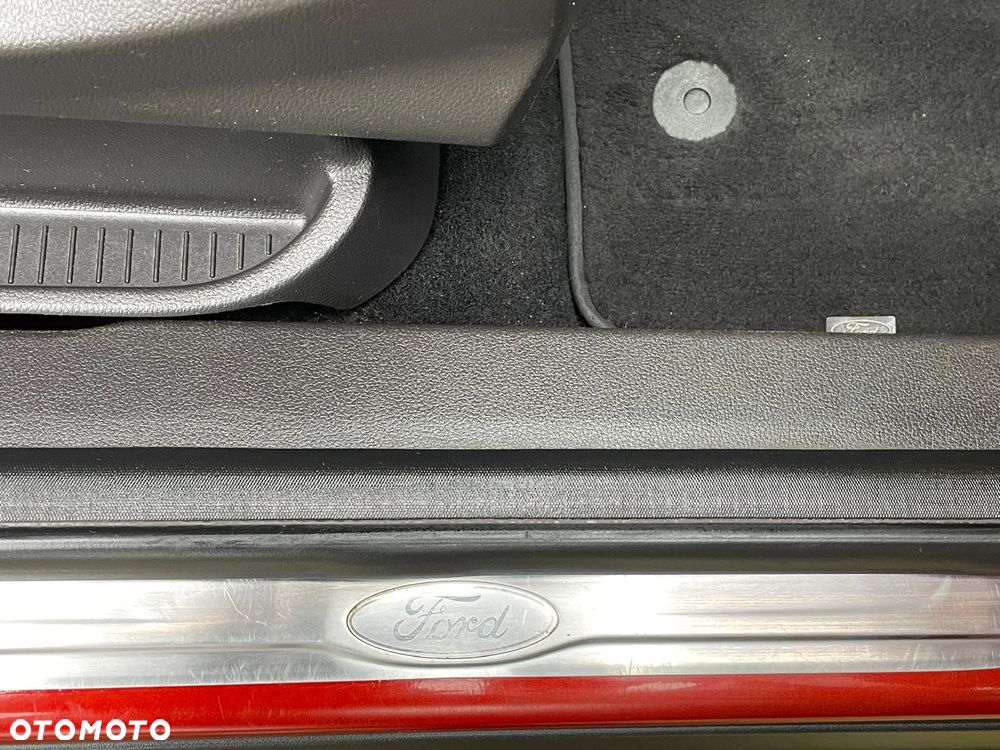 Ford C-MAX 1.5 EcoBoost Titanium ASS - 26