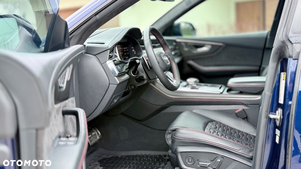 Audi RS Q8 TFSI quattro tiptronic - 16