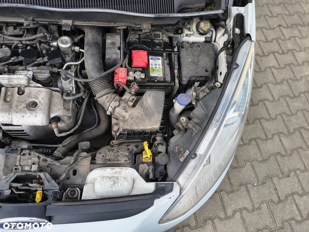 Ford B-MAX - 14