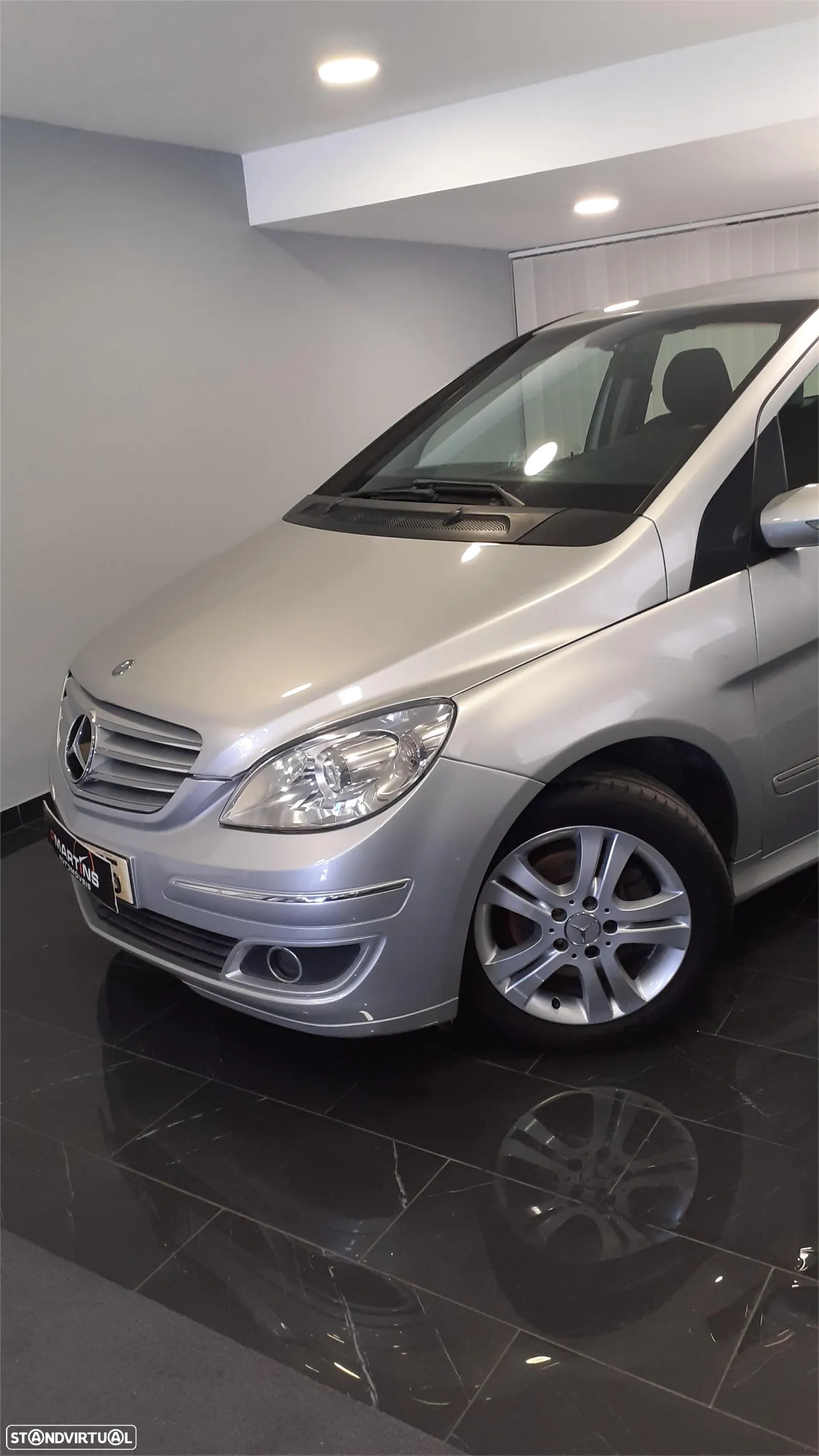 Mercedes-Benz B 180 CDi - 12