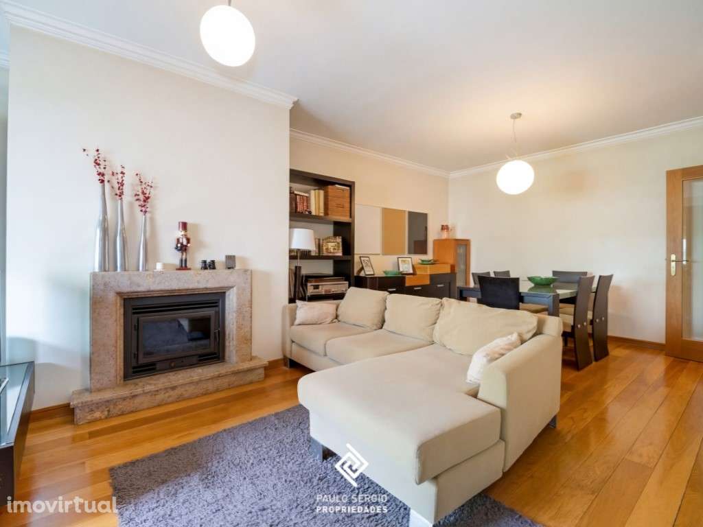 Apartamento T2 situado numa localização privilegiada na Avenida da ... - Grande imagem: 5/22