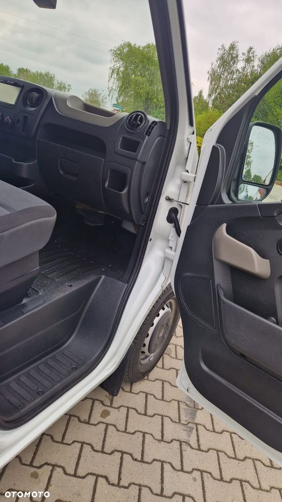 Renault MASTER L2H2 FULL OPCJA Klima Elektryka Tempomat Navi Radar Furgon 3os Serwis - 13