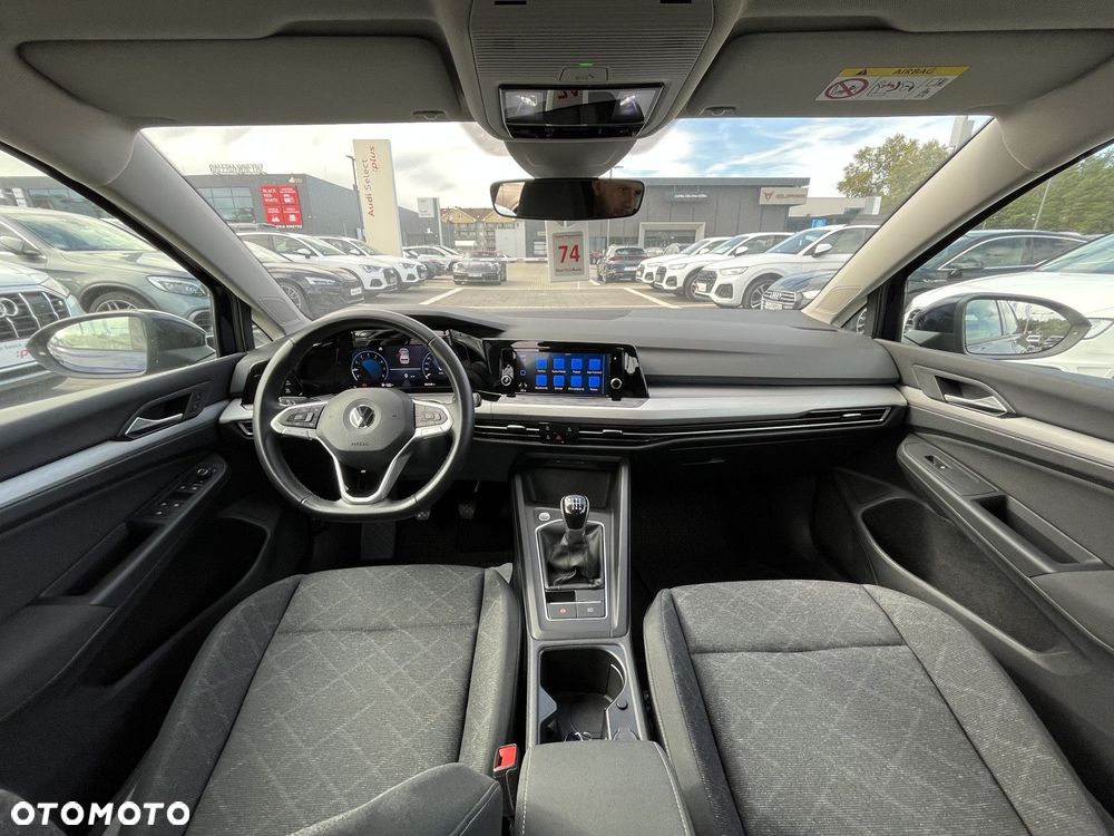 Volkswagen Golf - 16