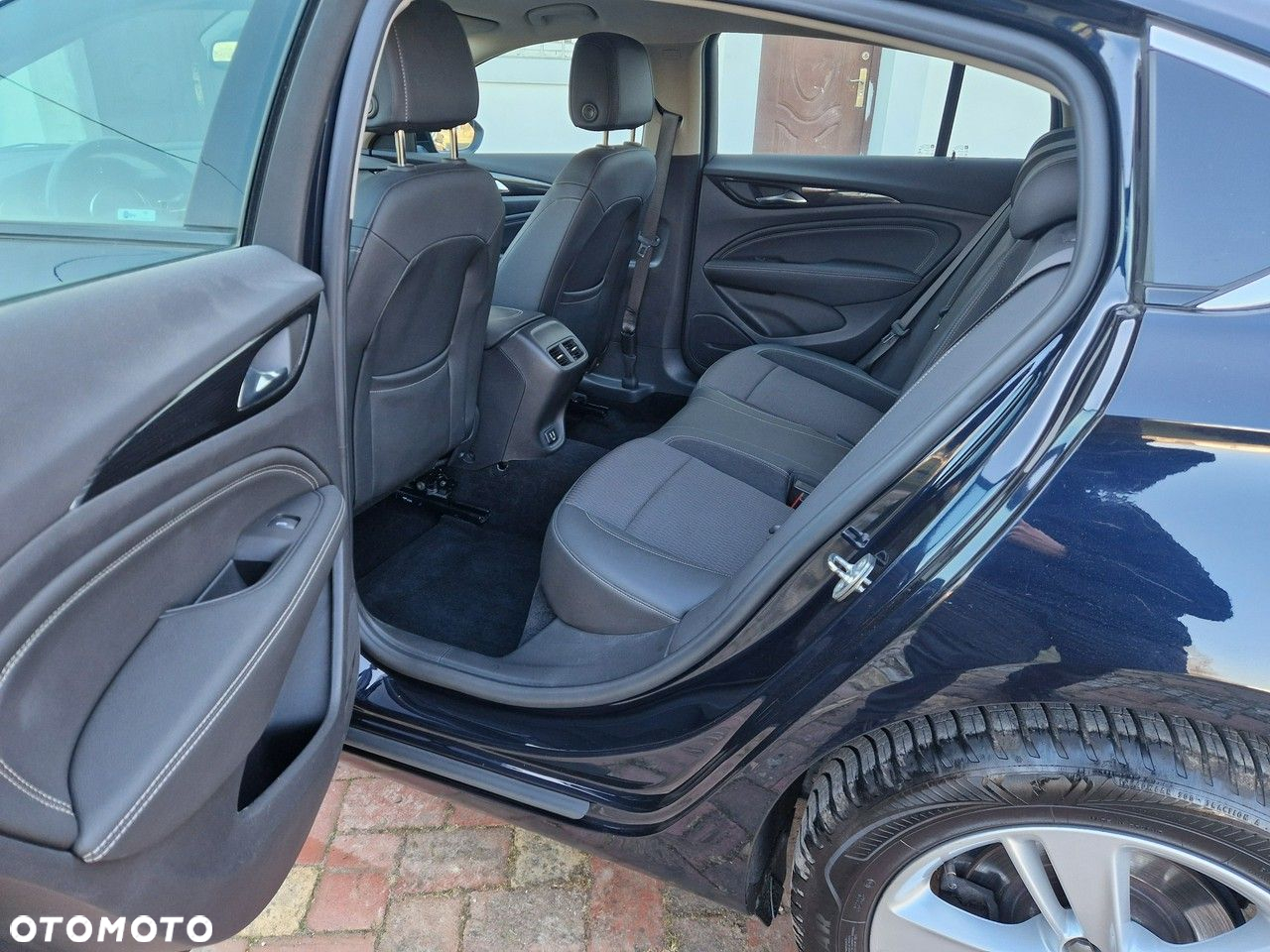 Opel Insignia 1.6 CDTI Edition - 39
