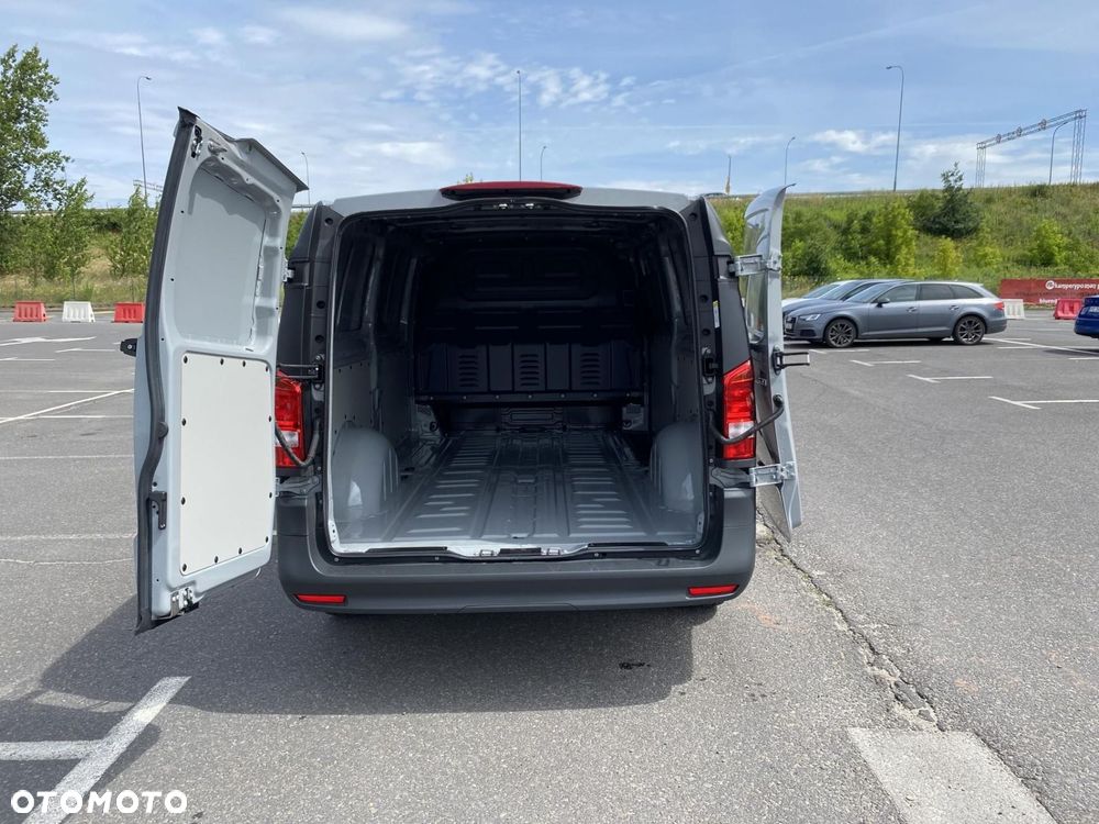 Mercedes-Benz Vito - 19