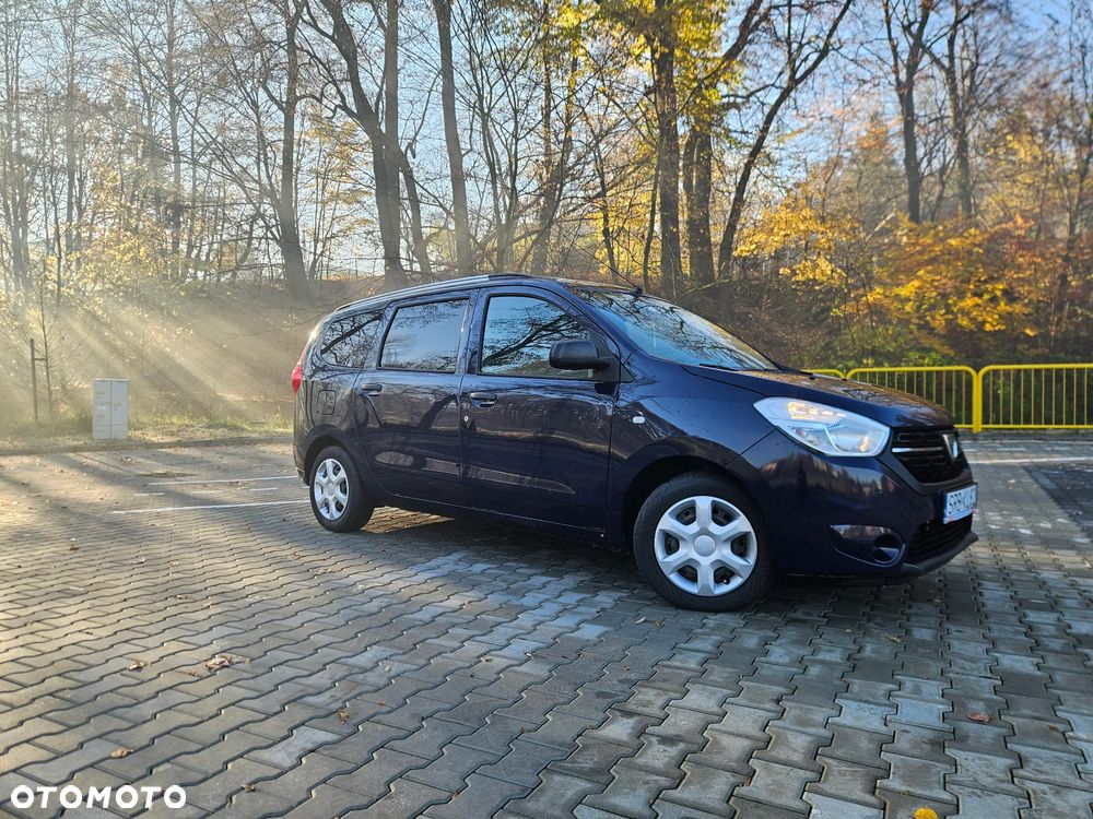 Dacia Lodgy 1.6 SCe Laureate S&S - 6