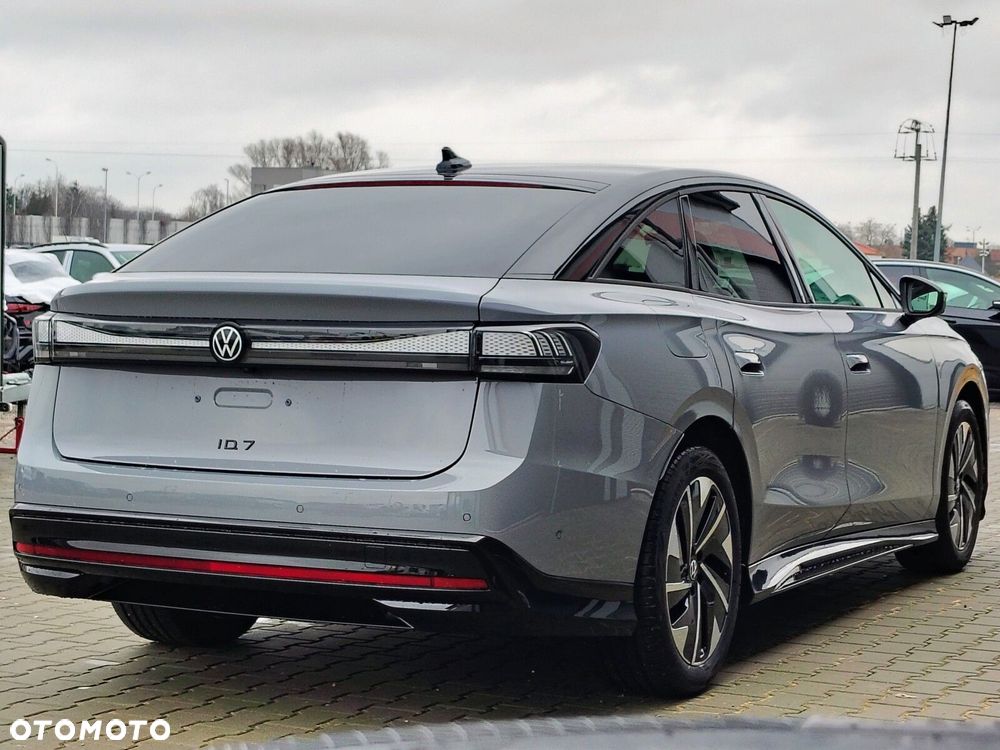 Volkswagen ID.7 - 7