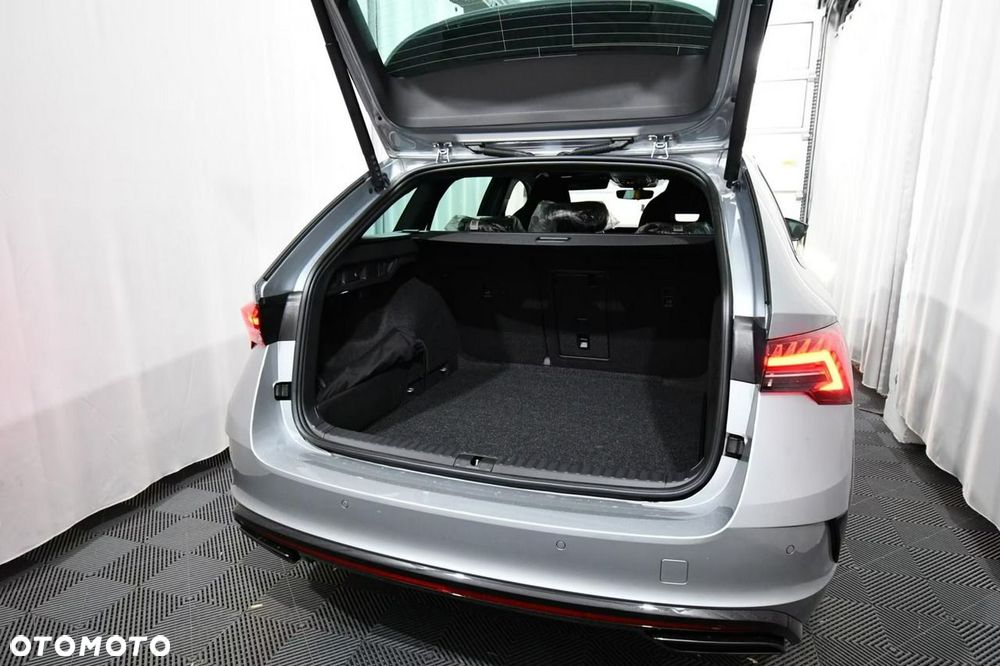 Skoda Octavia 2.0 TSI RS DSG - 4