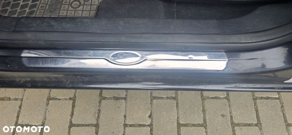Ford Galaxy - 13