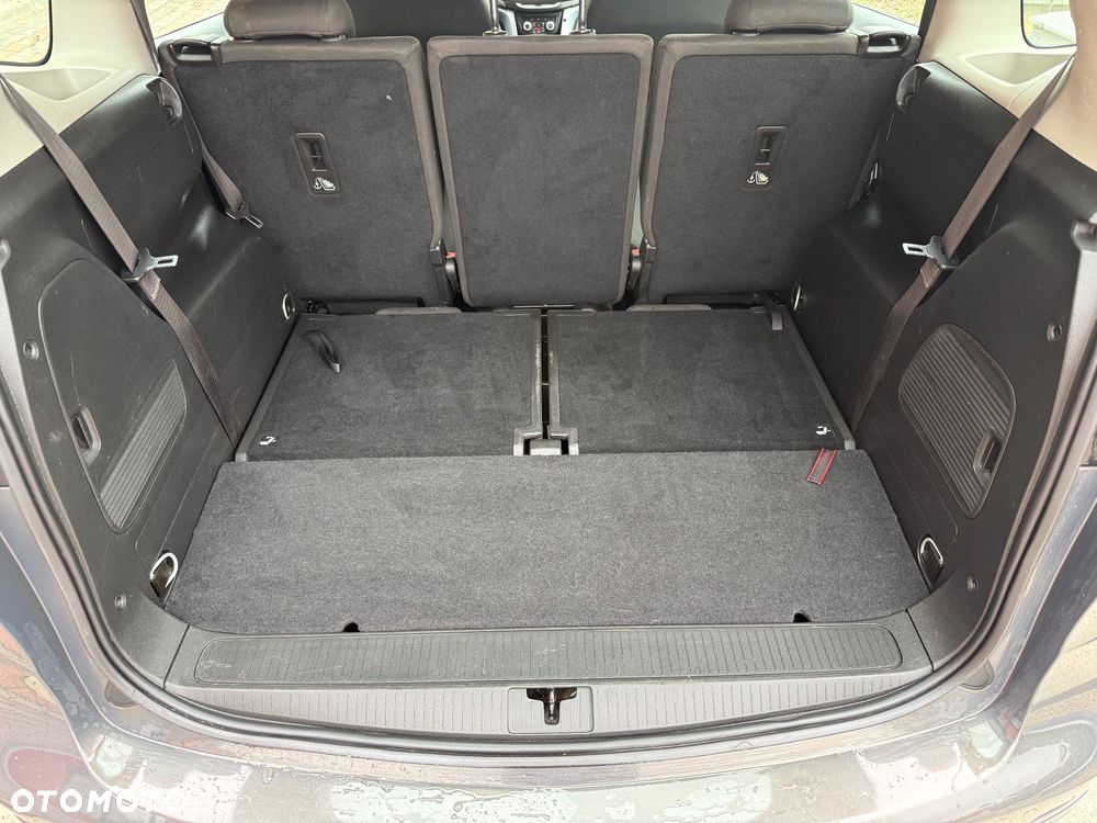 Opel Zafira - 25