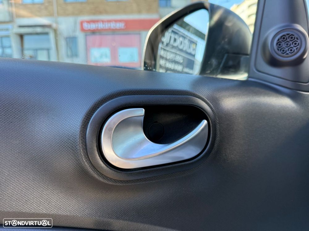 Smart Fortwo Cabrio 1.0 71 Passion Aut. - 30