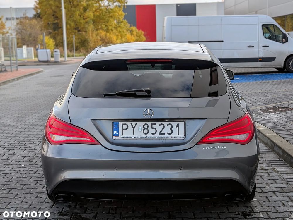 Mercedes-Benz CLA Shooting Brake 220 (CDI) d 7G-DCT Urban - 4