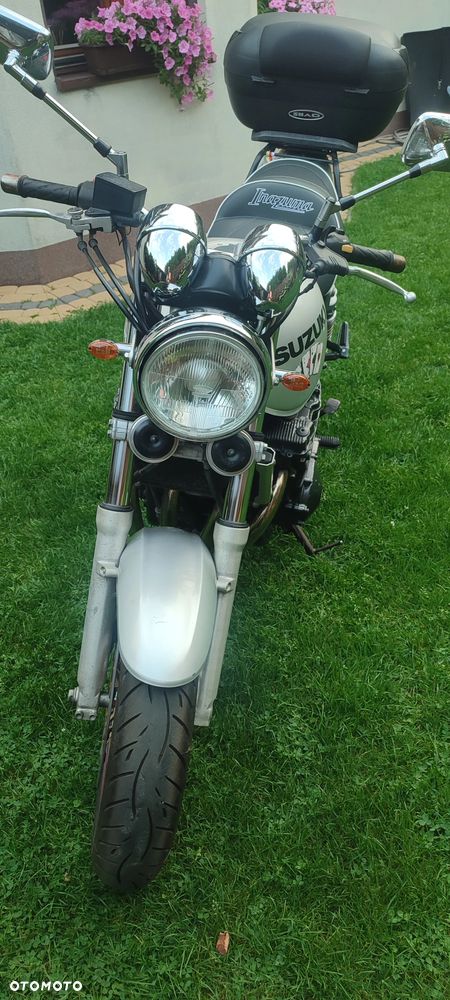 Suzuki GSX - 2