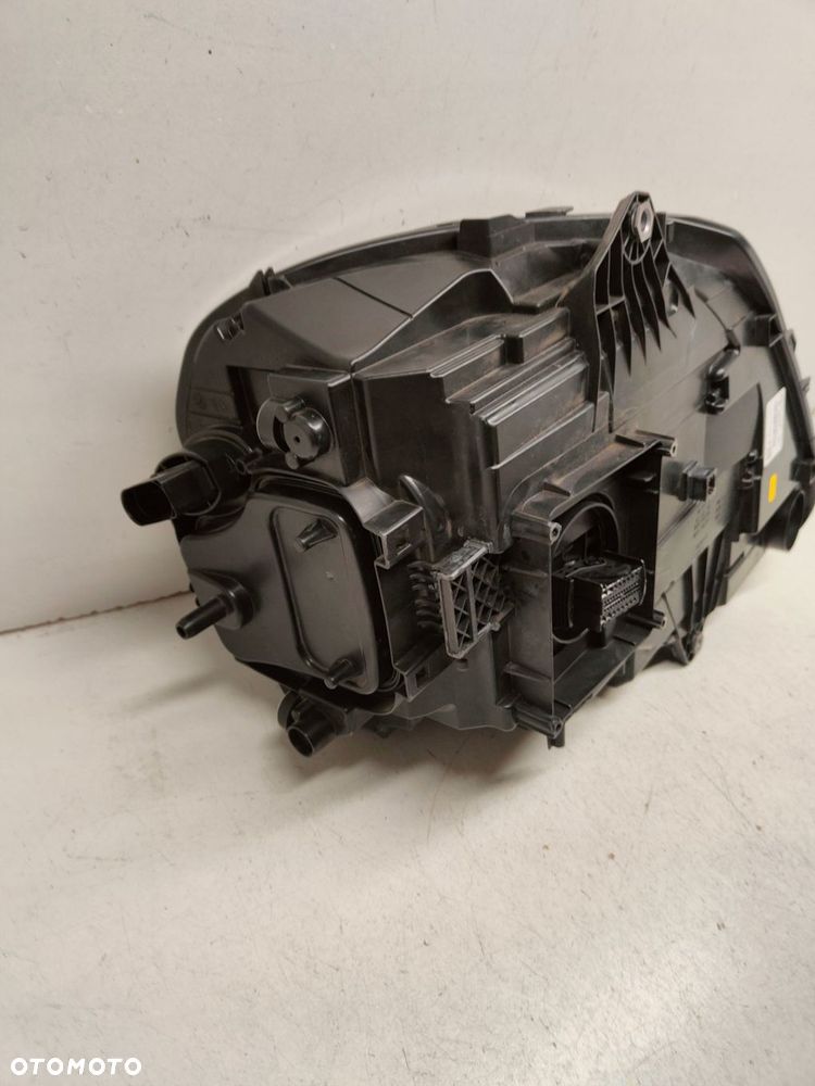 porsche macan prawy full led 95b941010 - 7