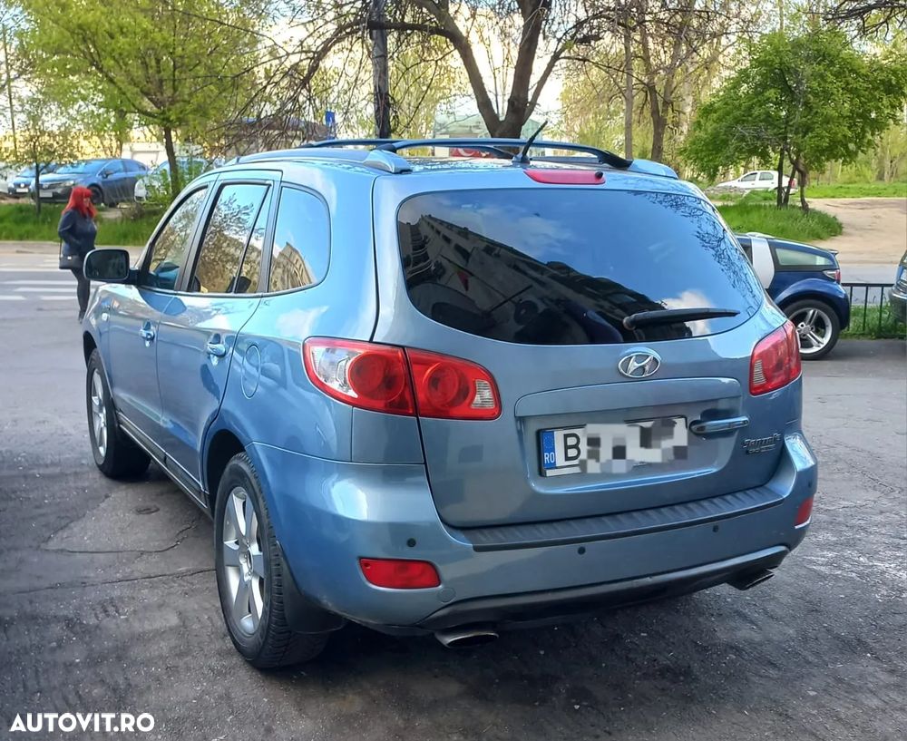 Hyundai Santa Fe 2.2 DSL VGT 5 SEATS 4WD MT STYLE - 1