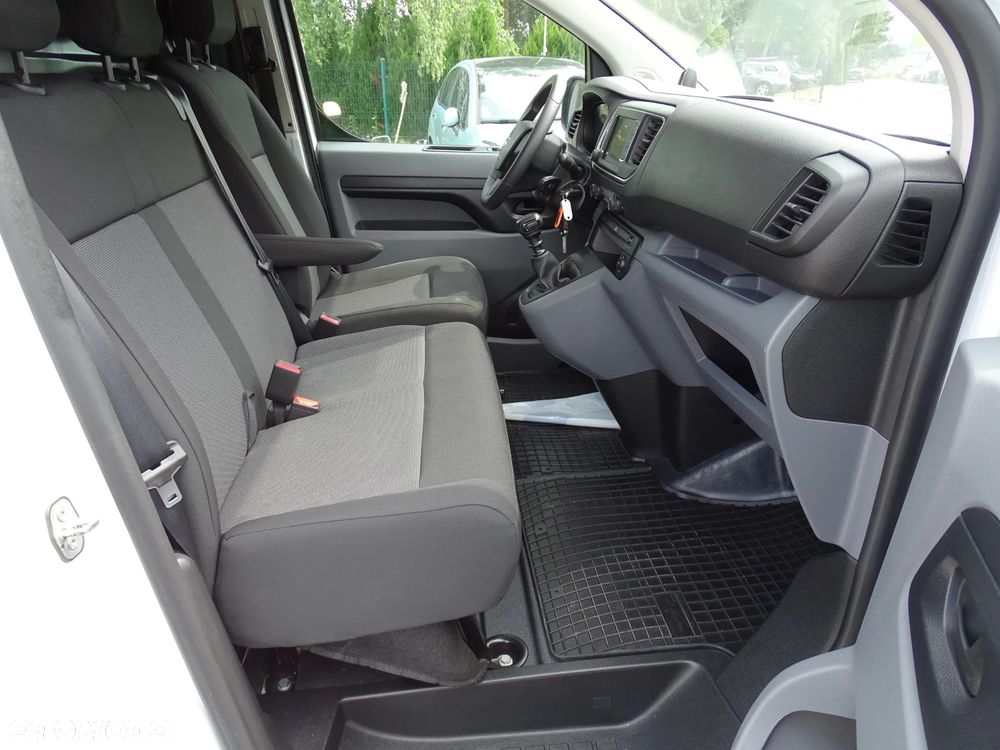 Opel VIVARO - 20
