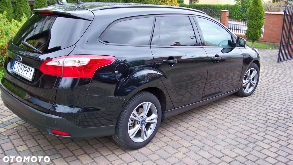 Ford Focus 1.6 TDCi DPF Start-Stopp-System Champions Edition - 4