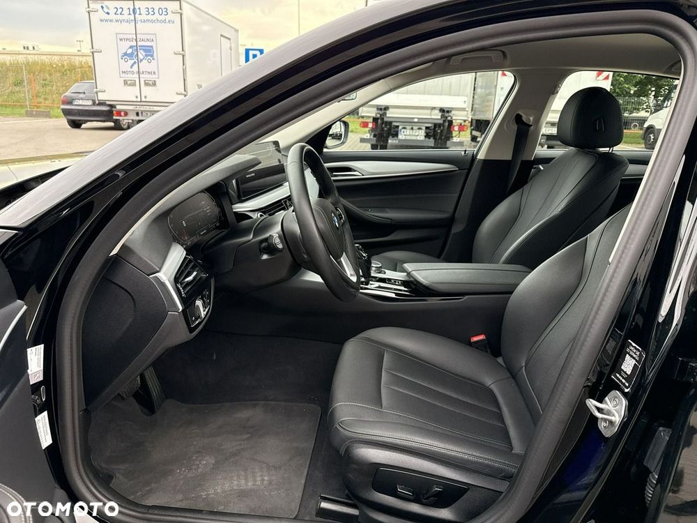 BMW Seria 5 - 11
